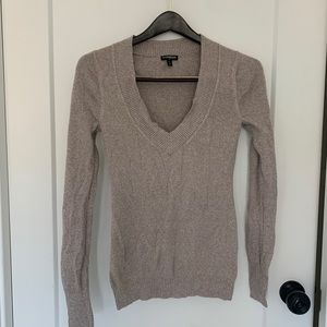 Woman’s EXPRESS taupe fitted sweater
